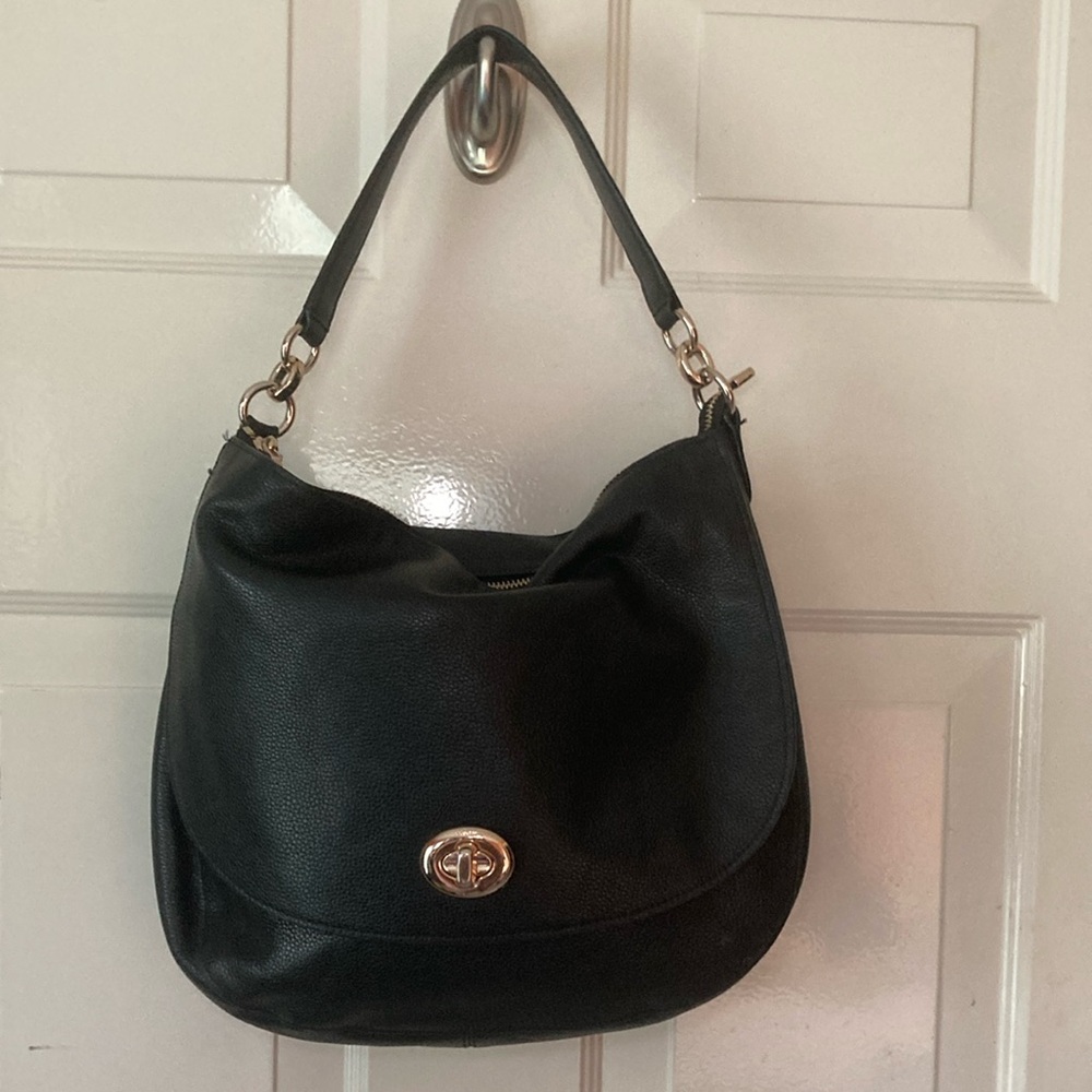 Coach Turnlock Hobo